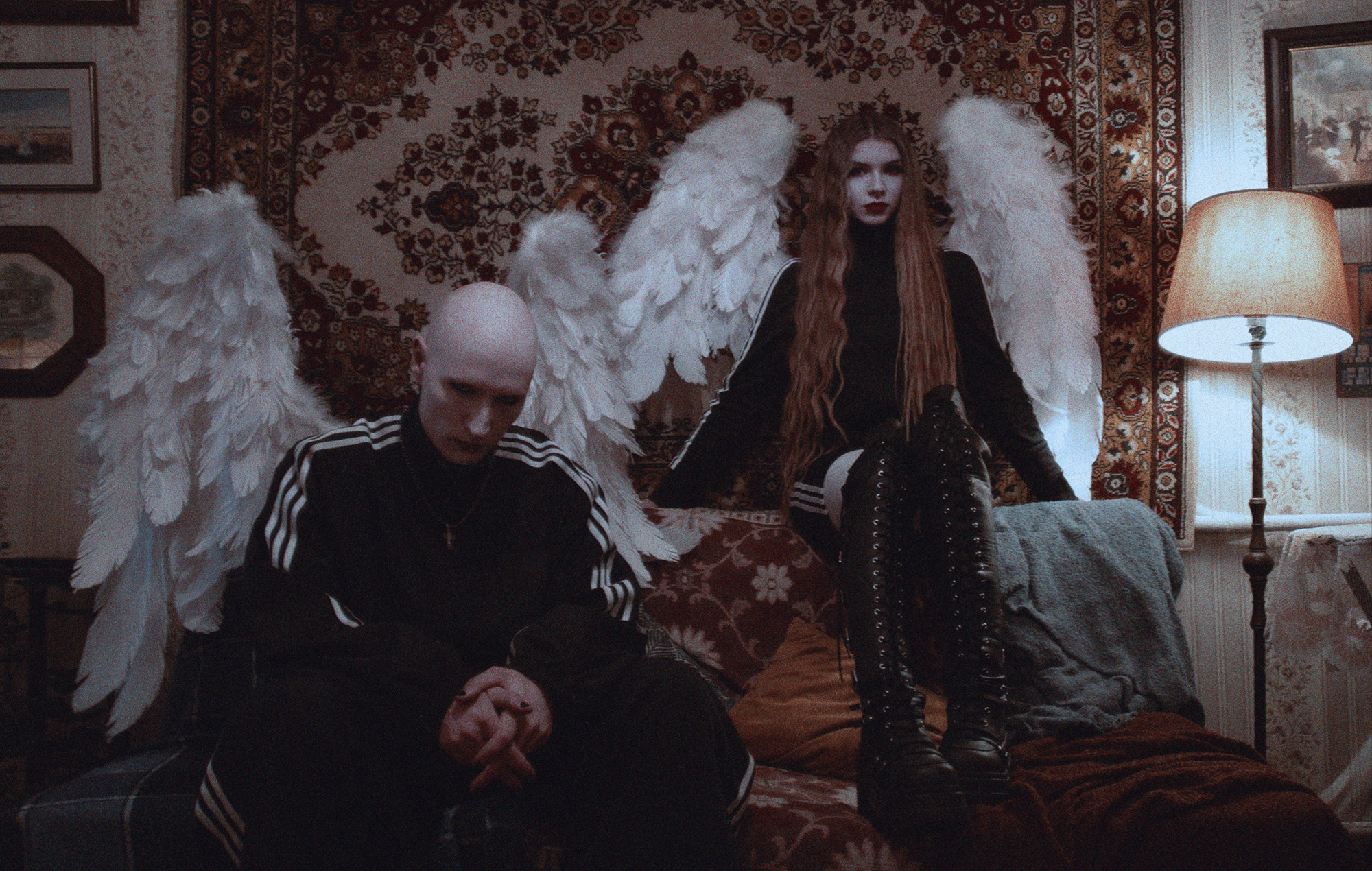 IC3Peak skaber deres egen stille verden i eksil