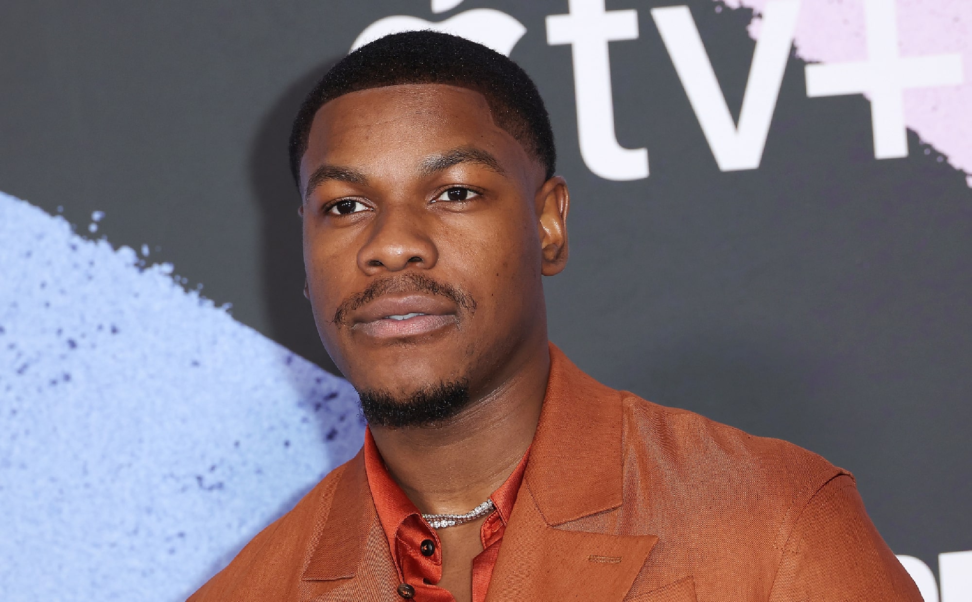 John Boyega bad JJ Abrams om "niveau for vækst" på Star Wars efter "at gøre en masse faldende"