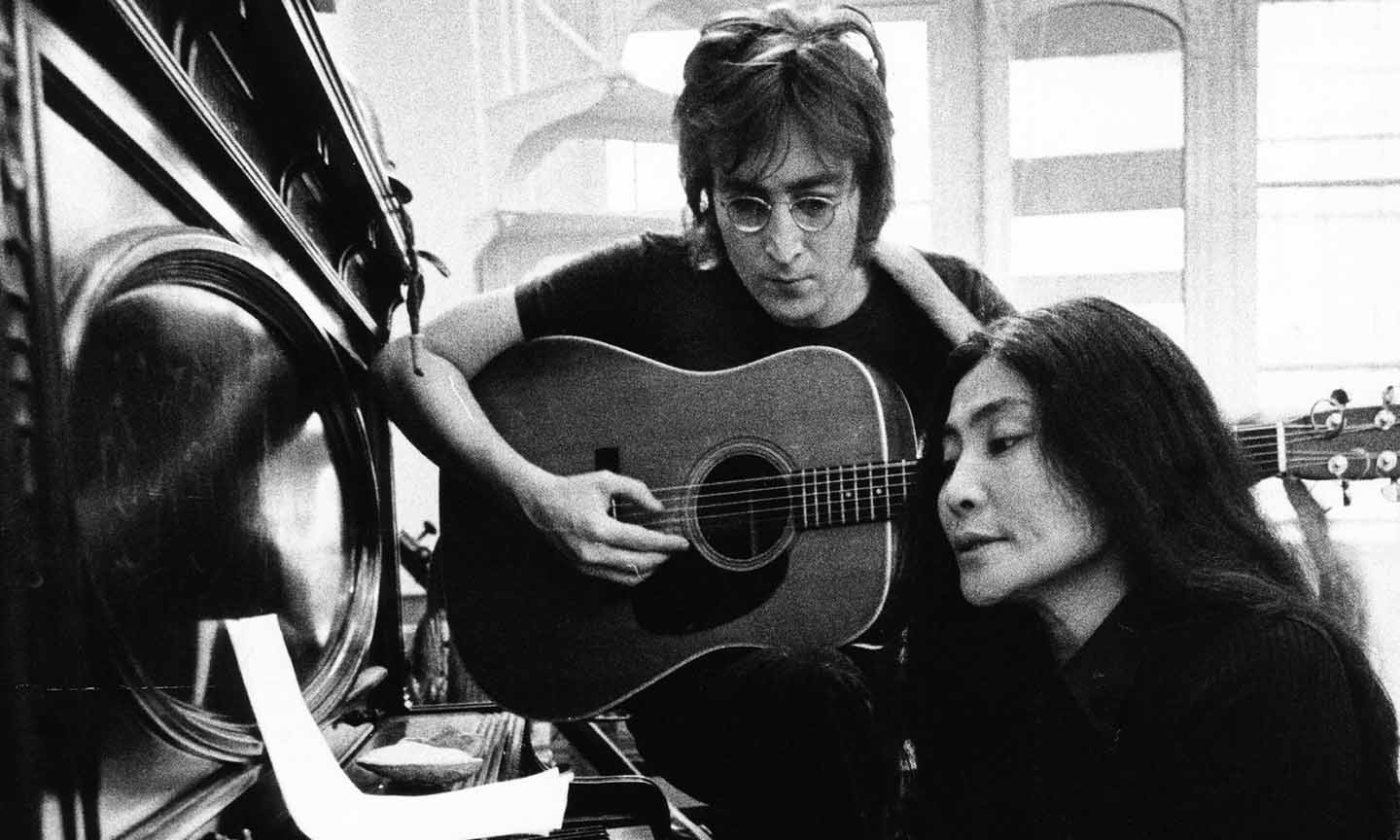 Se en ny trailer til John Lennon & Yoko Ono -dokumentaren, 'En til en'
