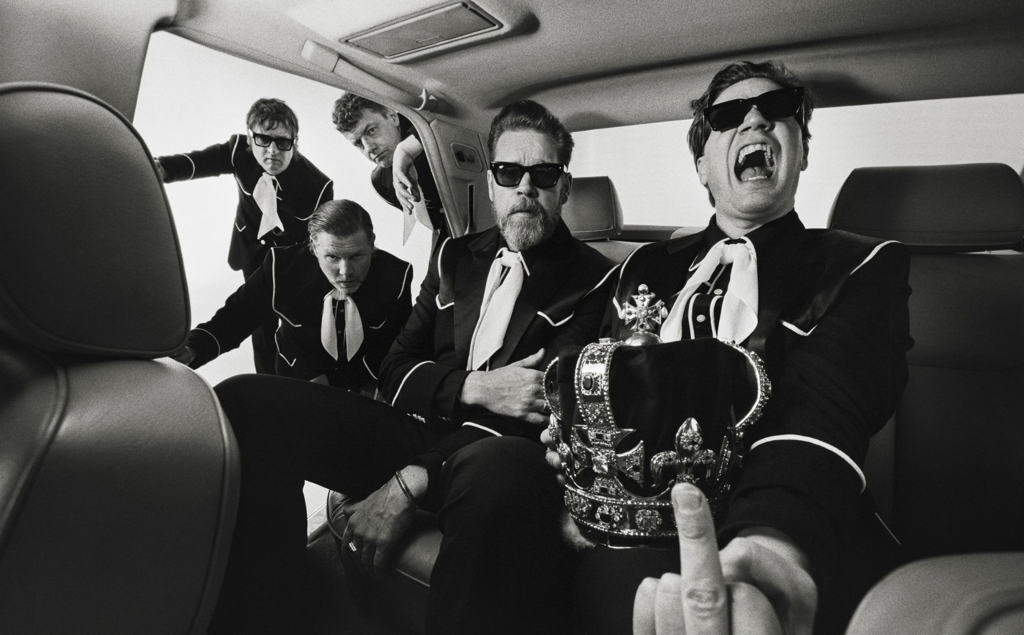 Se The Hives 'pop-art-video for eksplosiv ny single' Paint A Picture '