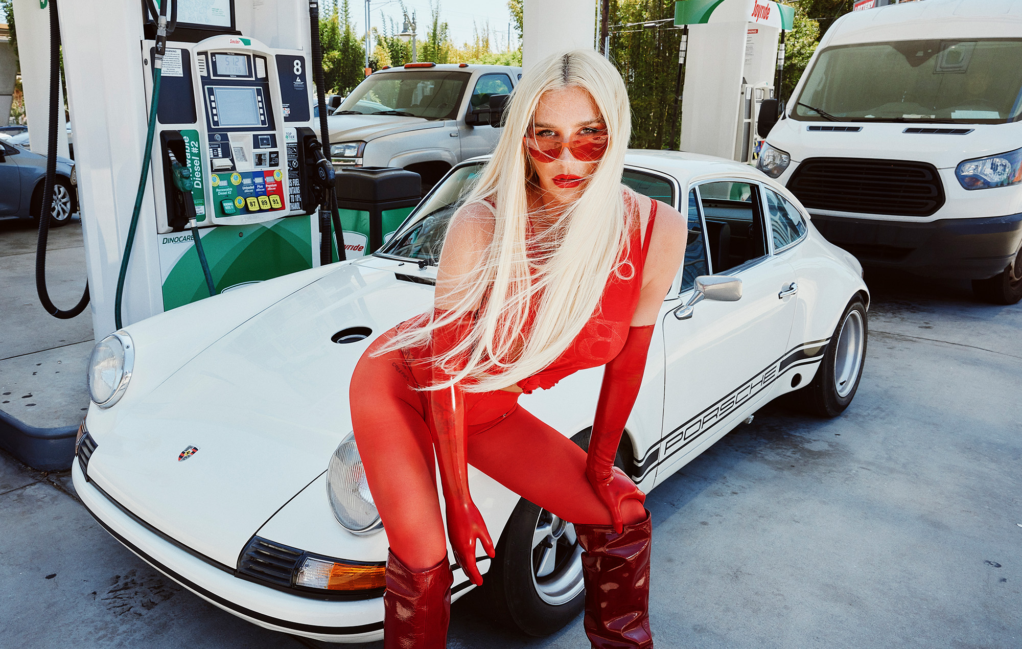 Kesha - 'Period' Album Review: Sass, Sex and Spiritualitet