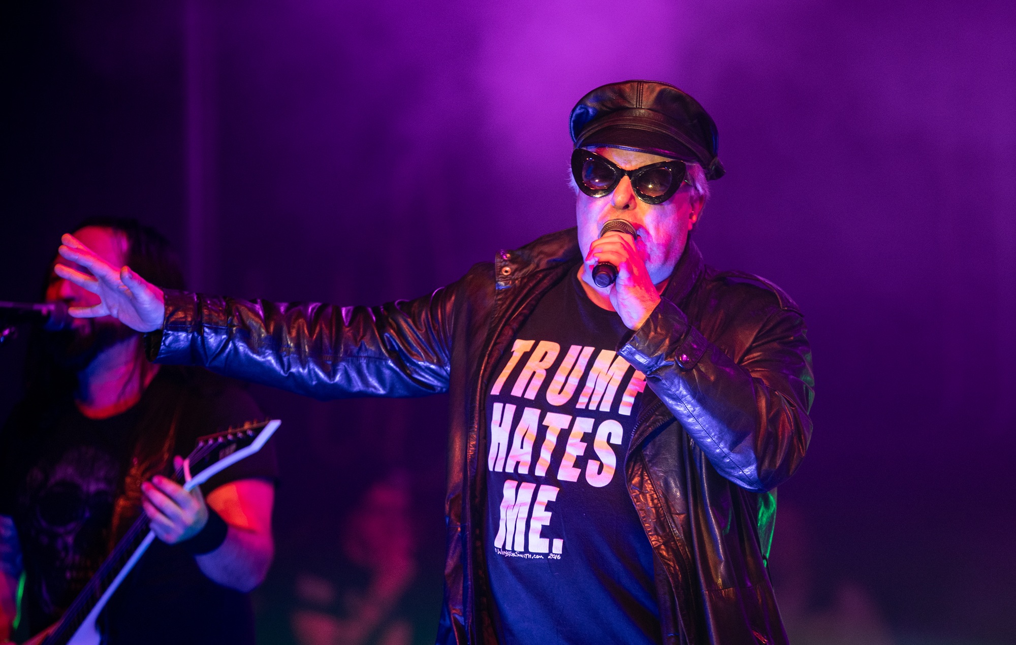 Den tidligere Dead Kennedys-forsanger Jello Biafra blev indlagt på hospitalet efter at have haft et slagtilfælde