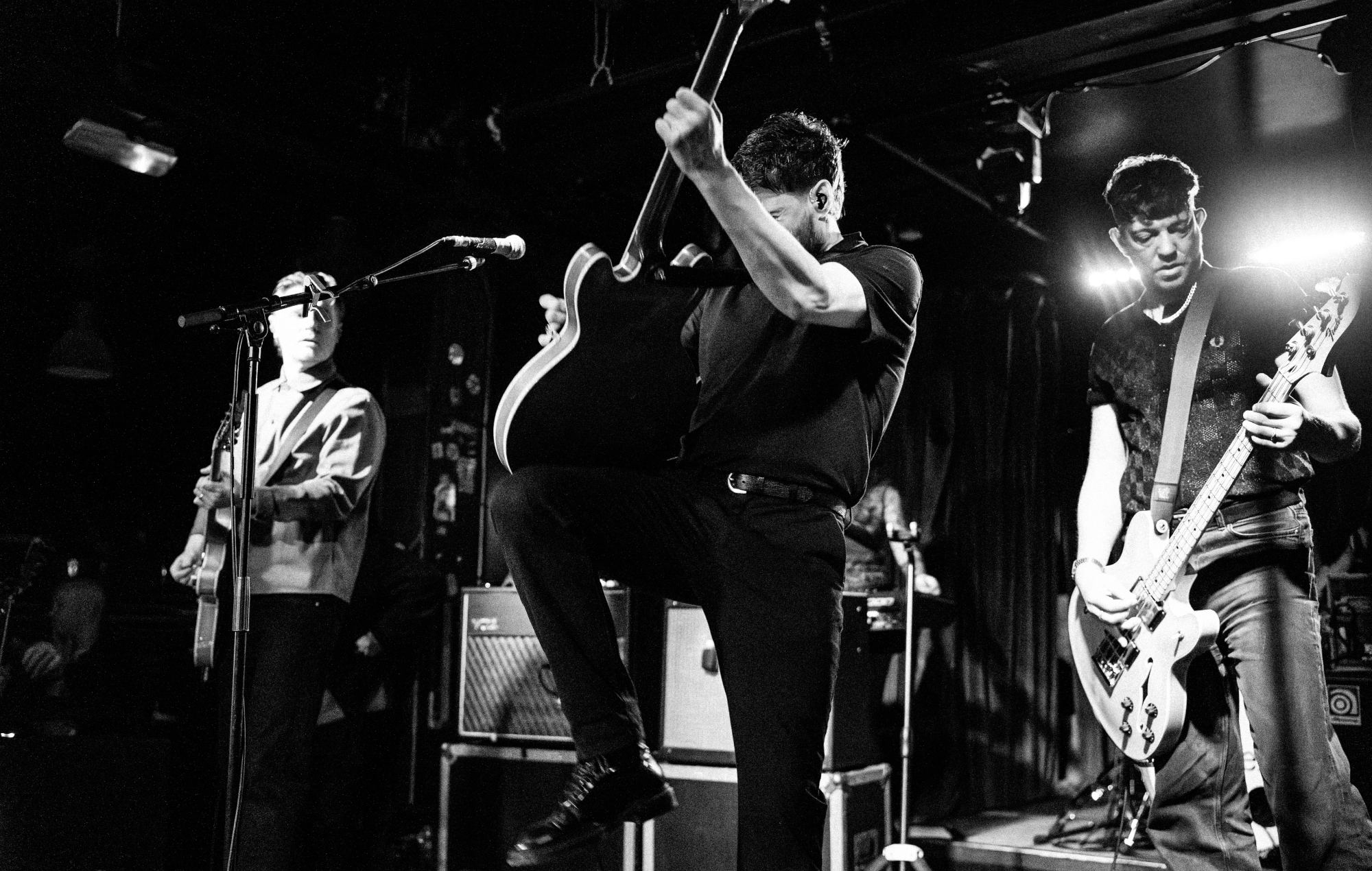 Courteeners live på Night & Day Cafe, Manchester, 2026. Kredit: Night & Day/Olivia Cox