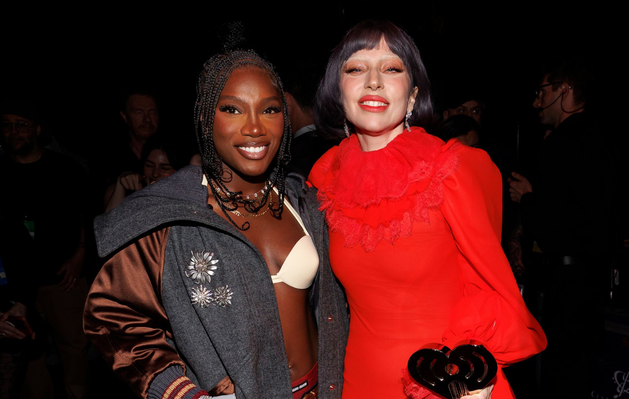 Lady Gaga og Doechii slår sig sammen om den uundskyldende nye single 'Runway' fra 'The Devil Wears Prada 2'