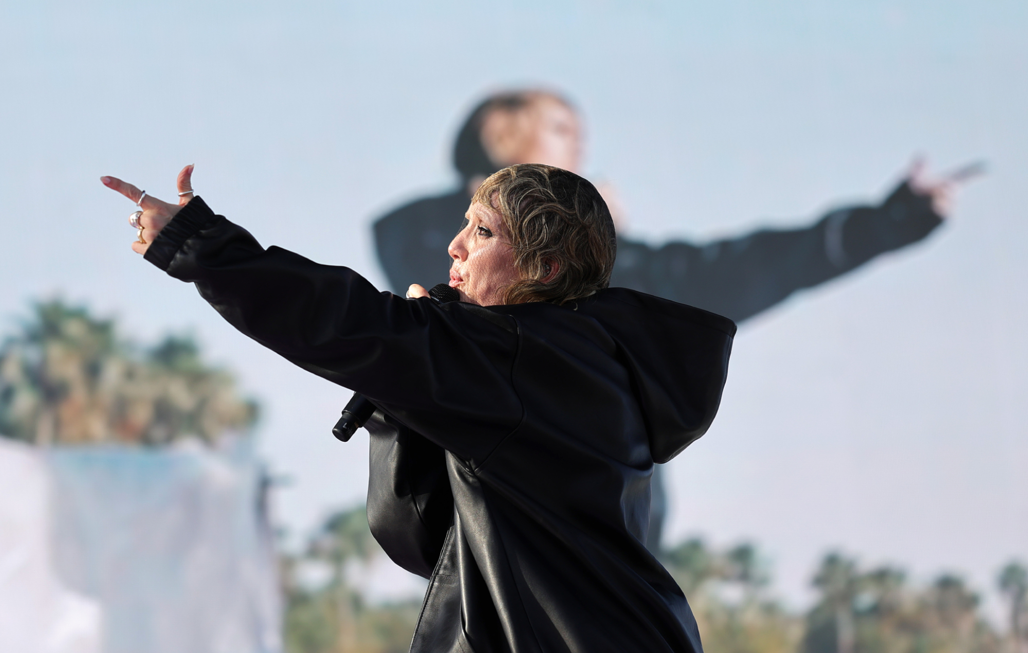 Lykke Li annoncerer engangsoverskrift i London