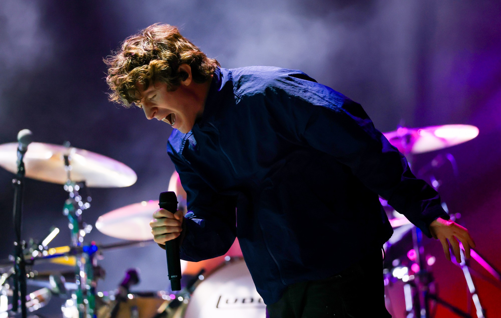 Turnstile åbent Coachella-sæt med optagelse af Brendan Yates' far, efter at bandets tidligere guitarist blev anholdt for sit mordforsøg