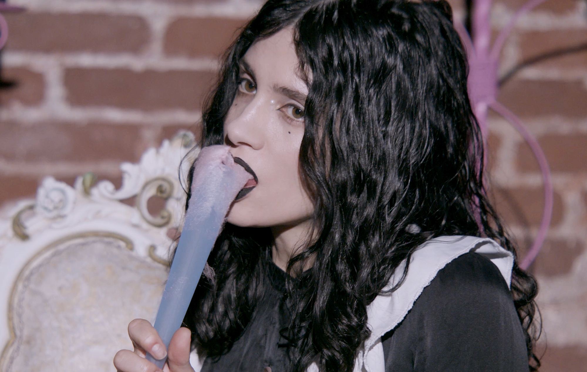Pussy Riots video til 'Candy Dopamine'. Kredit: stadig