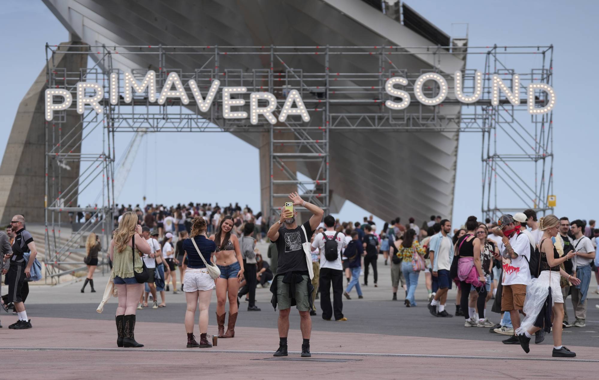 Alex G og Mac DeMarcos sæt på Primavera Sound aflyst på grund af "ugunstige vejrforhold"