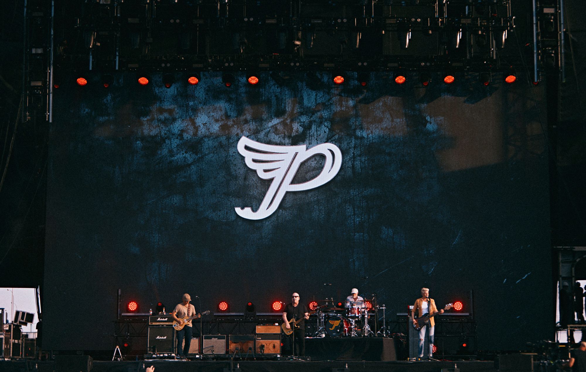 Pixies reagerer på Dave Grohls påstand om, at 'Surfer Rosa' er "perfekt"