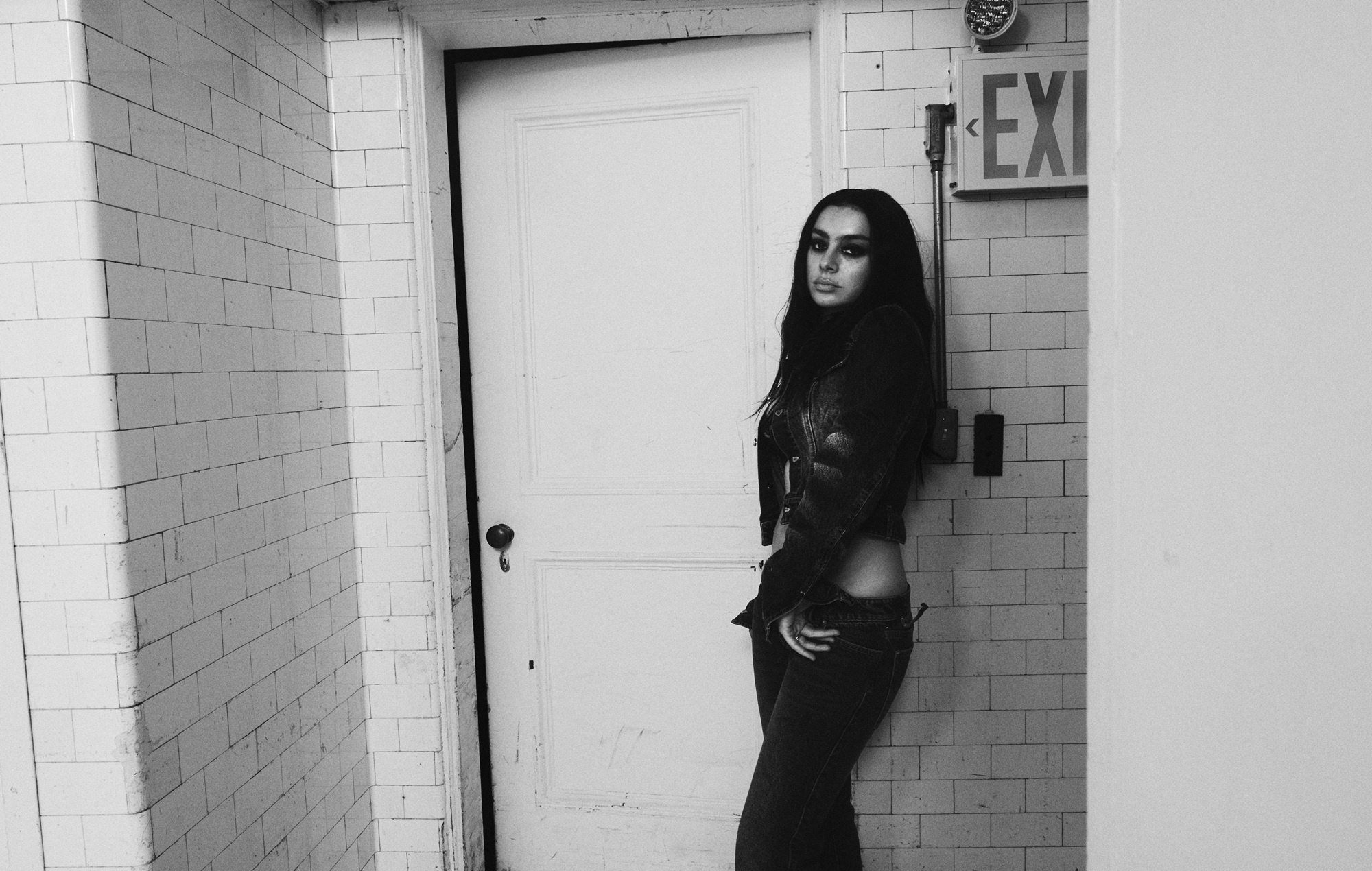 Charli XCX – 'Music, Fashion, Film' anmeldelse: et øjebliksbillede af stjernestatus fra en ægte moderne kunstner