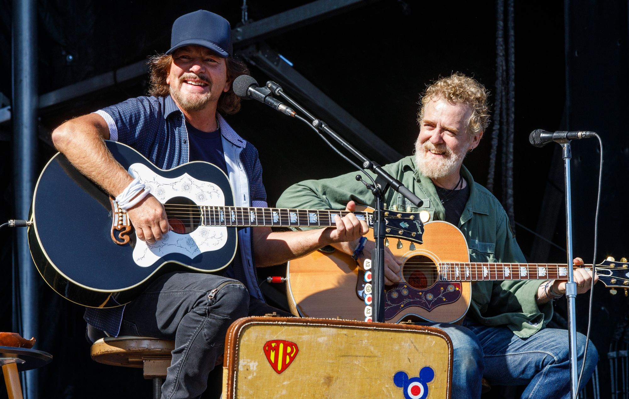 Glen Hansard talte for nylig om sit stærke venskab med Pearl Jams Eddie Vedder