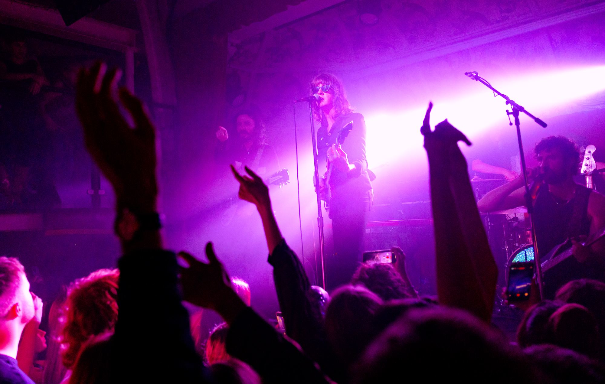 Blossoms på "legsomheden" på album seks, når de reflekterer over 10 år af deres debut: "Hvile på laurbærrene var aldrig på dagsordenen"