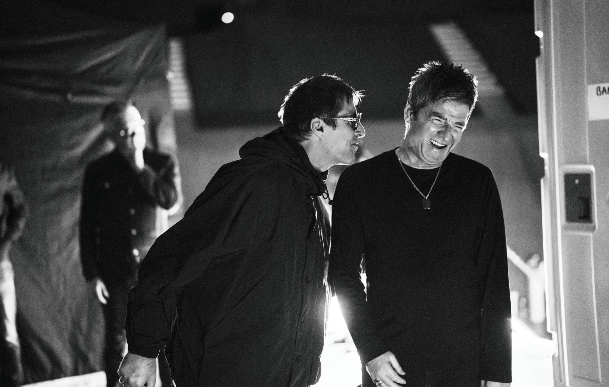 Se traileren til Oasis doc 'Don't Look Back In Anger', da biografbilletter bliver sat til salg