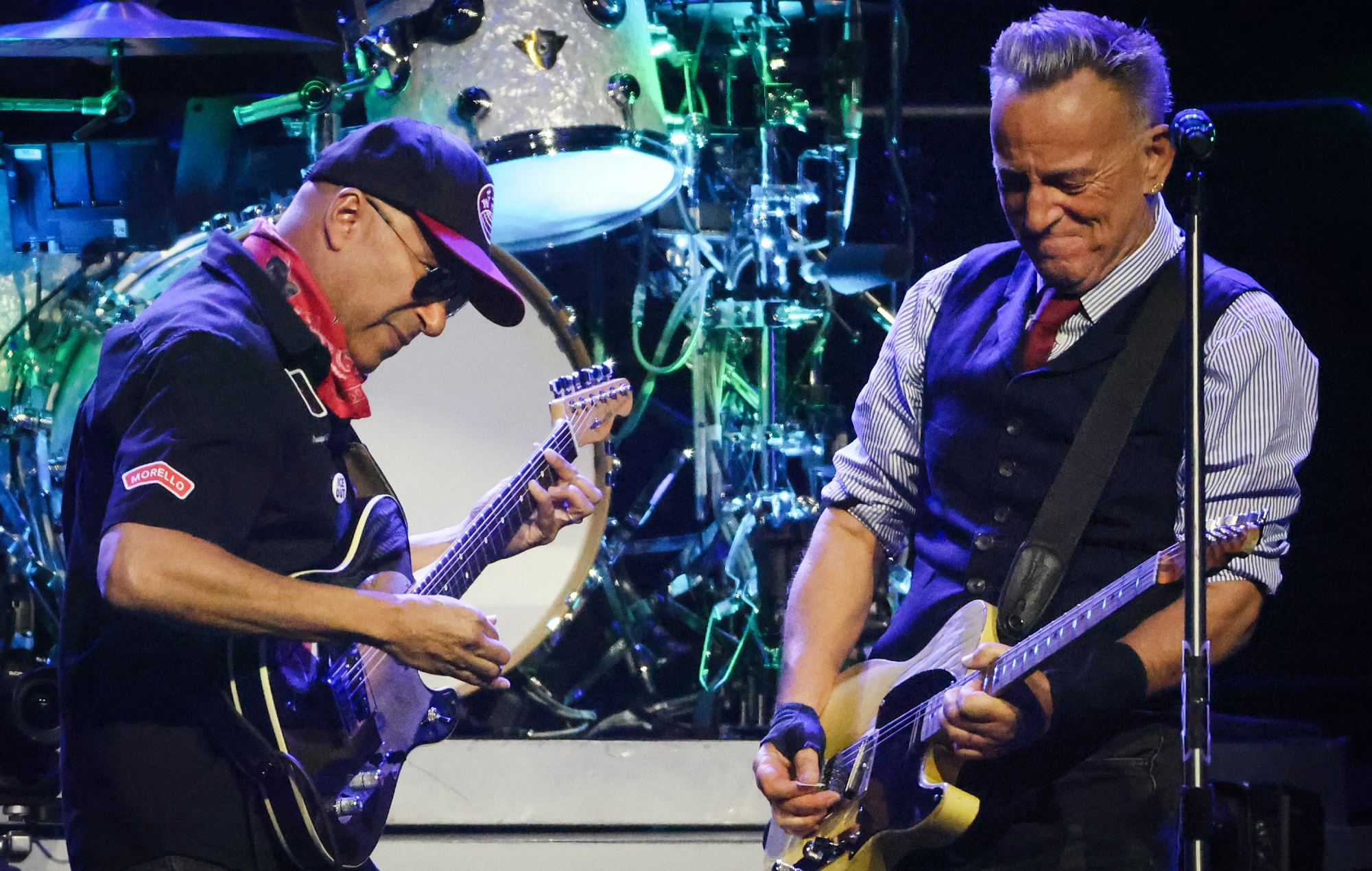 Bruce Springsteen optræder sammen med Tom Morello og E Street Band i TD Garden (Foto af Matthew J. Lee/The Boston Globe via Getty Images)